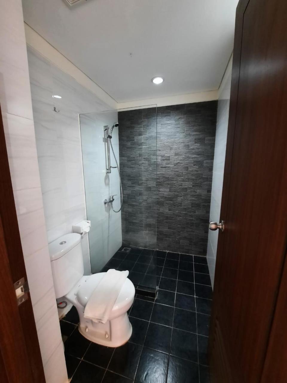 Hotel Bianco Costel Bogor Zewnętrze zdjęcie