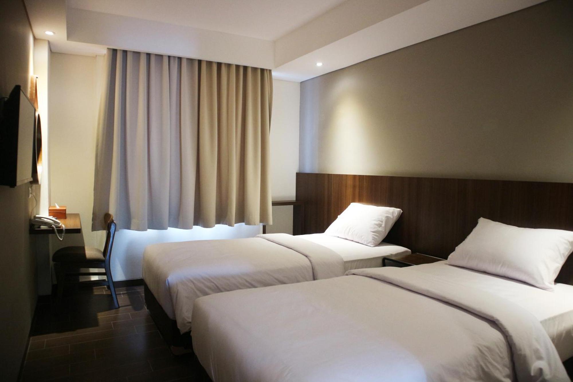 Hotel Bianco Costel Bogor Zewnętrze zdjęcie
